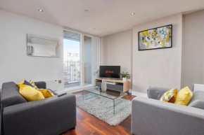 Lovely Central Abode - Amazing Views - Parking